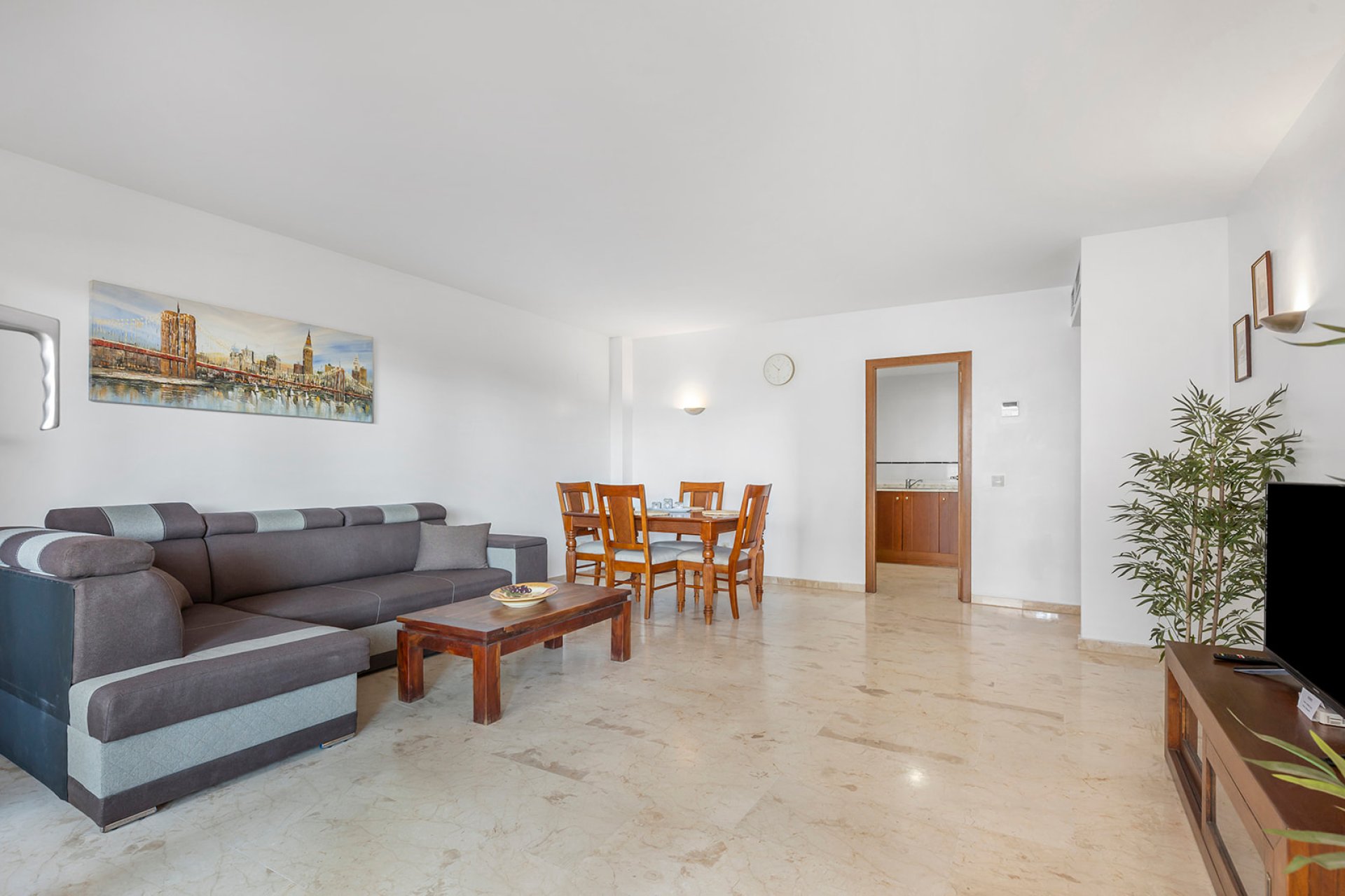 Resale - Apartament / Duplex - Torrevieja - Punta Prima