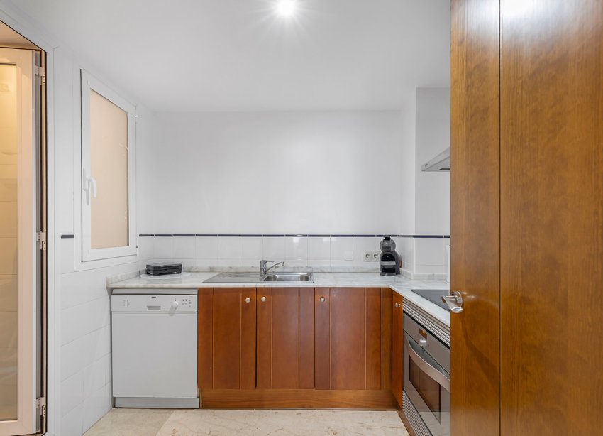 Resale - Apartament / Duplex - Torrevieja - Punta Prima