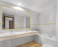 Resale - Apartament / Duplex - Torrevieja - Punta Prima