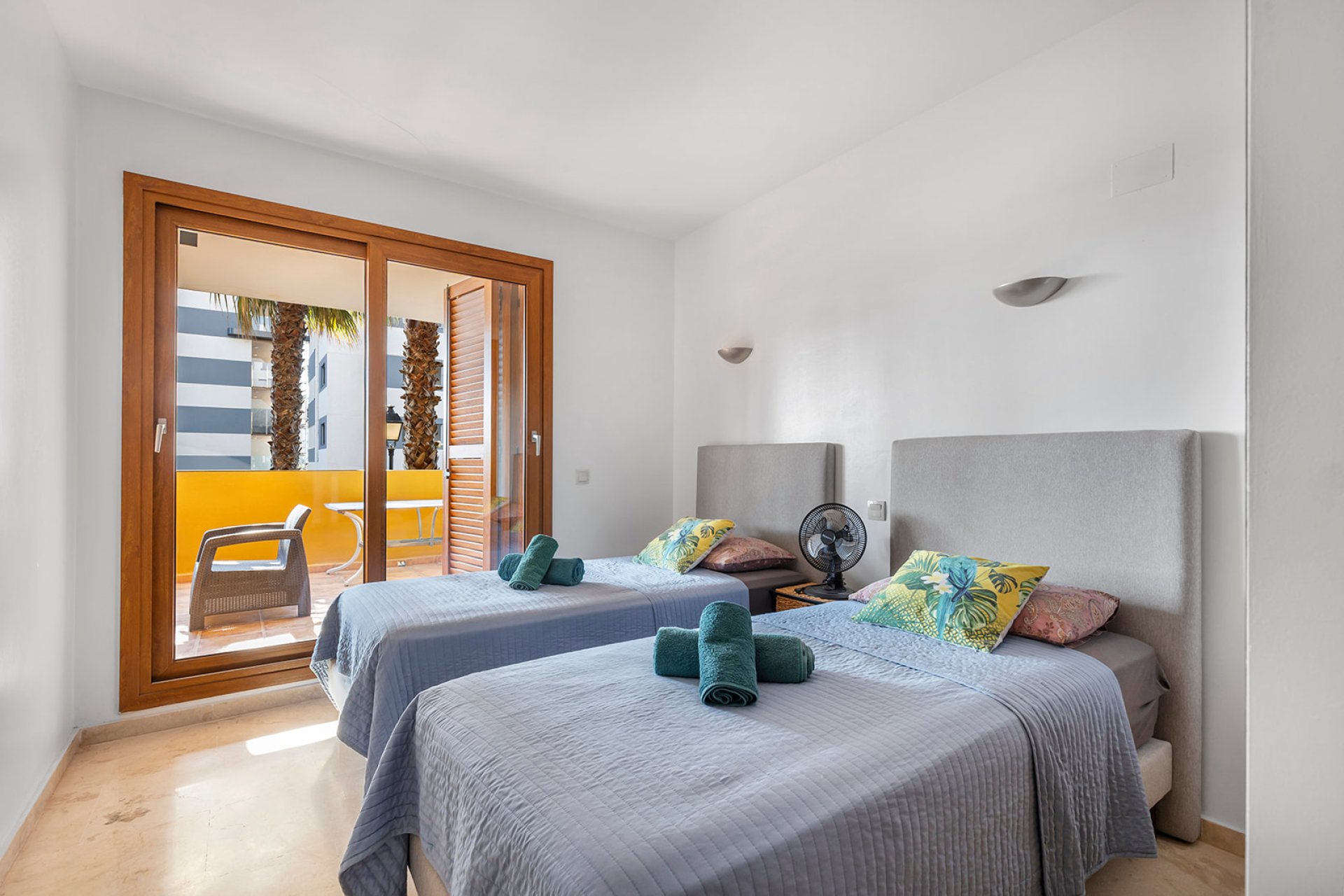 Resale - Apartament / Duplex - Torrevieja - Punta Prima