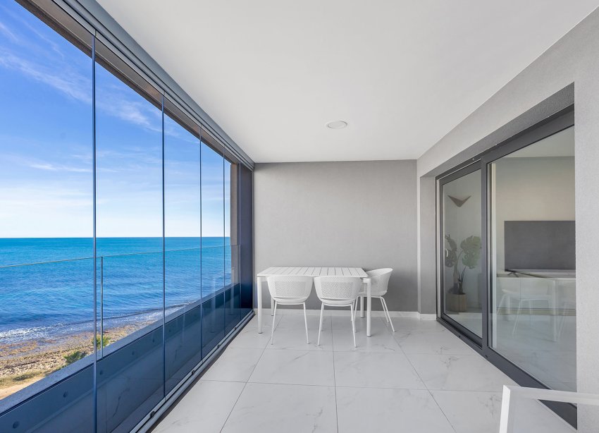Resale - Apartament / Duplex - Torrevieja - Punta Prima