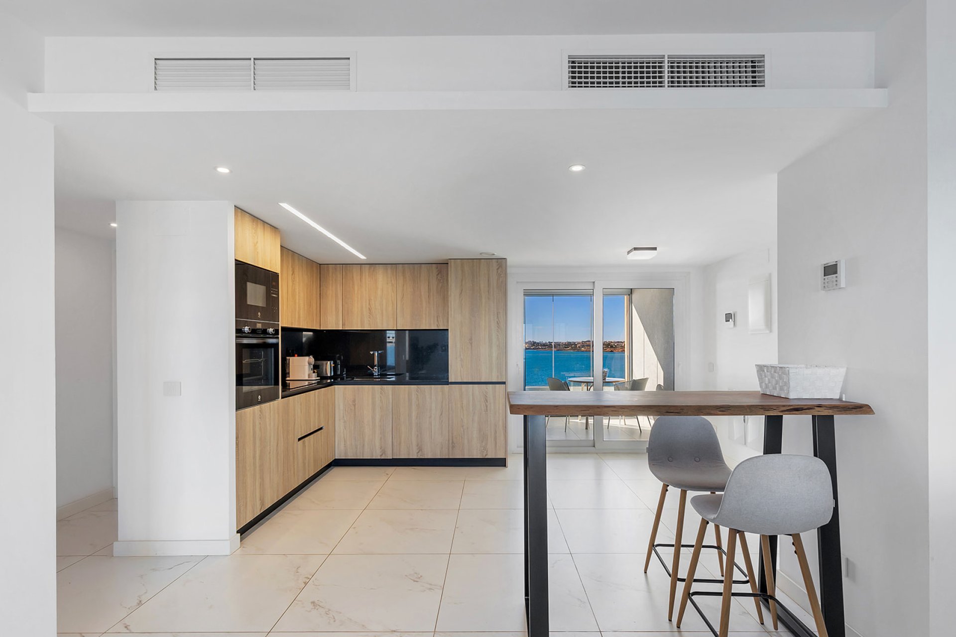Resale - Apartament / Duplex - Torrevieja - Punta Prima