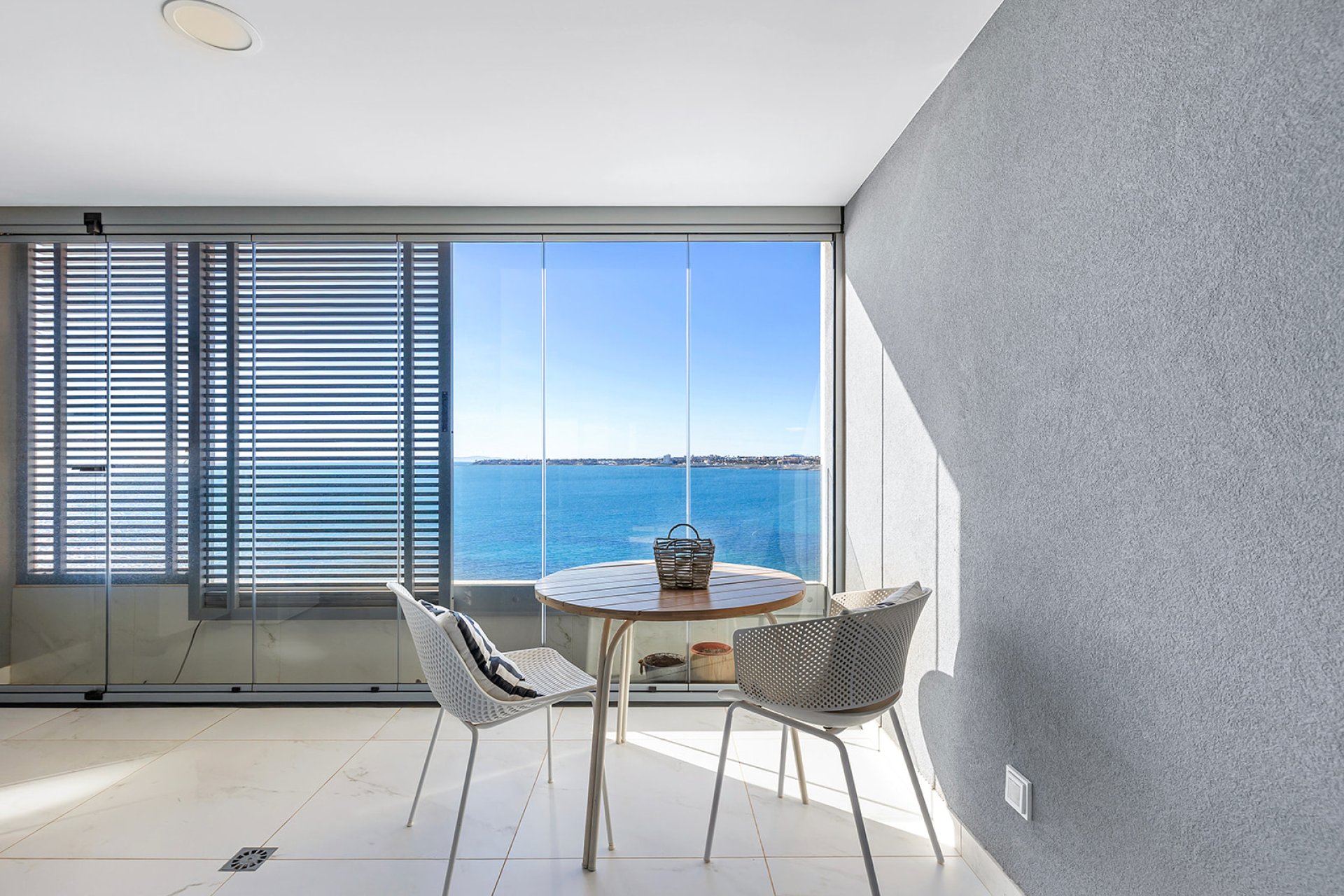 Resale - Apartament / Duplex - Torrevieja - Punta Prima