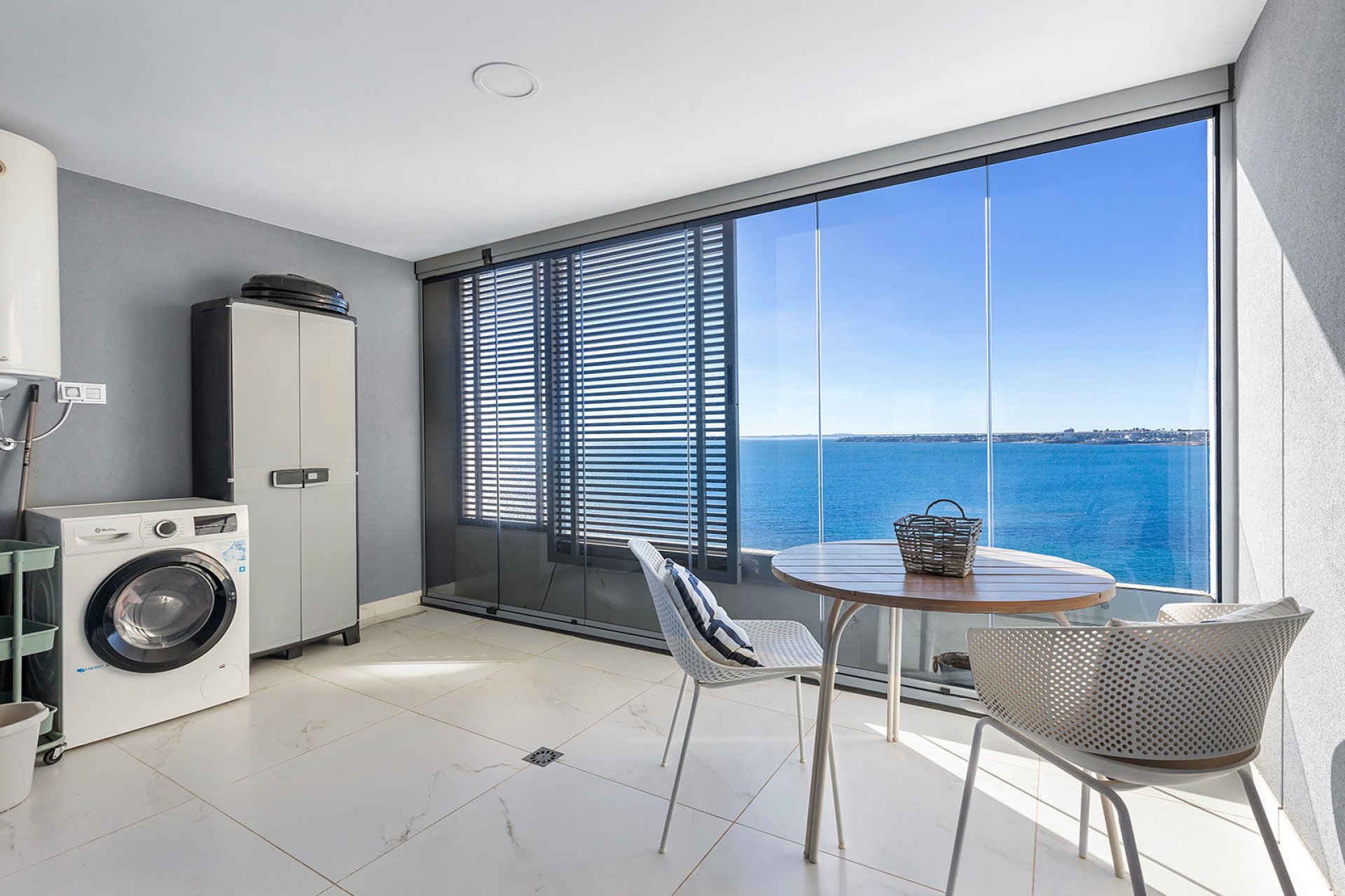 Resale - Apartament / Duplex - Torrevieja - Punta Prima