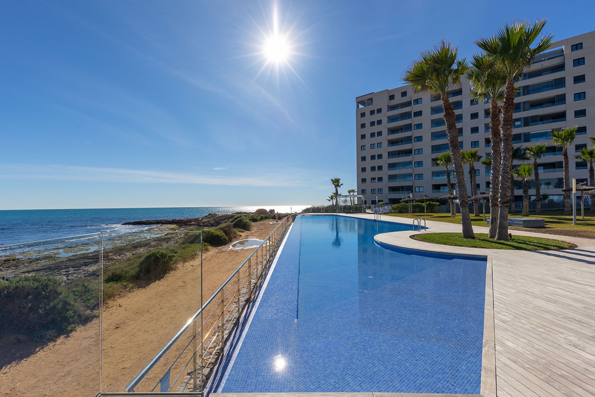 Resale - Apartament / Duplex - Torrevieja - Punta Prima