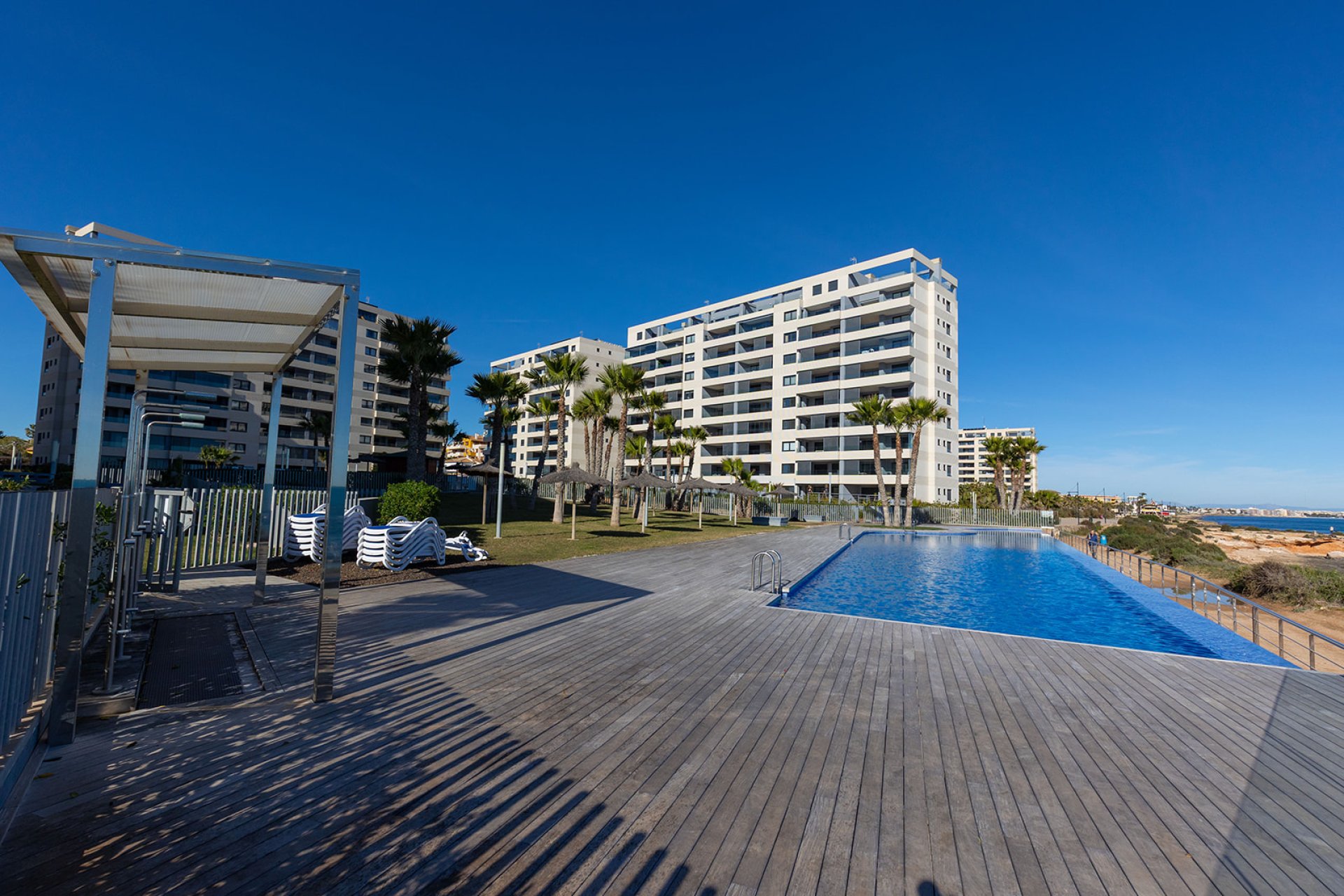 Resale - Apartament / Duplex - Torrevieja - Punta Prima