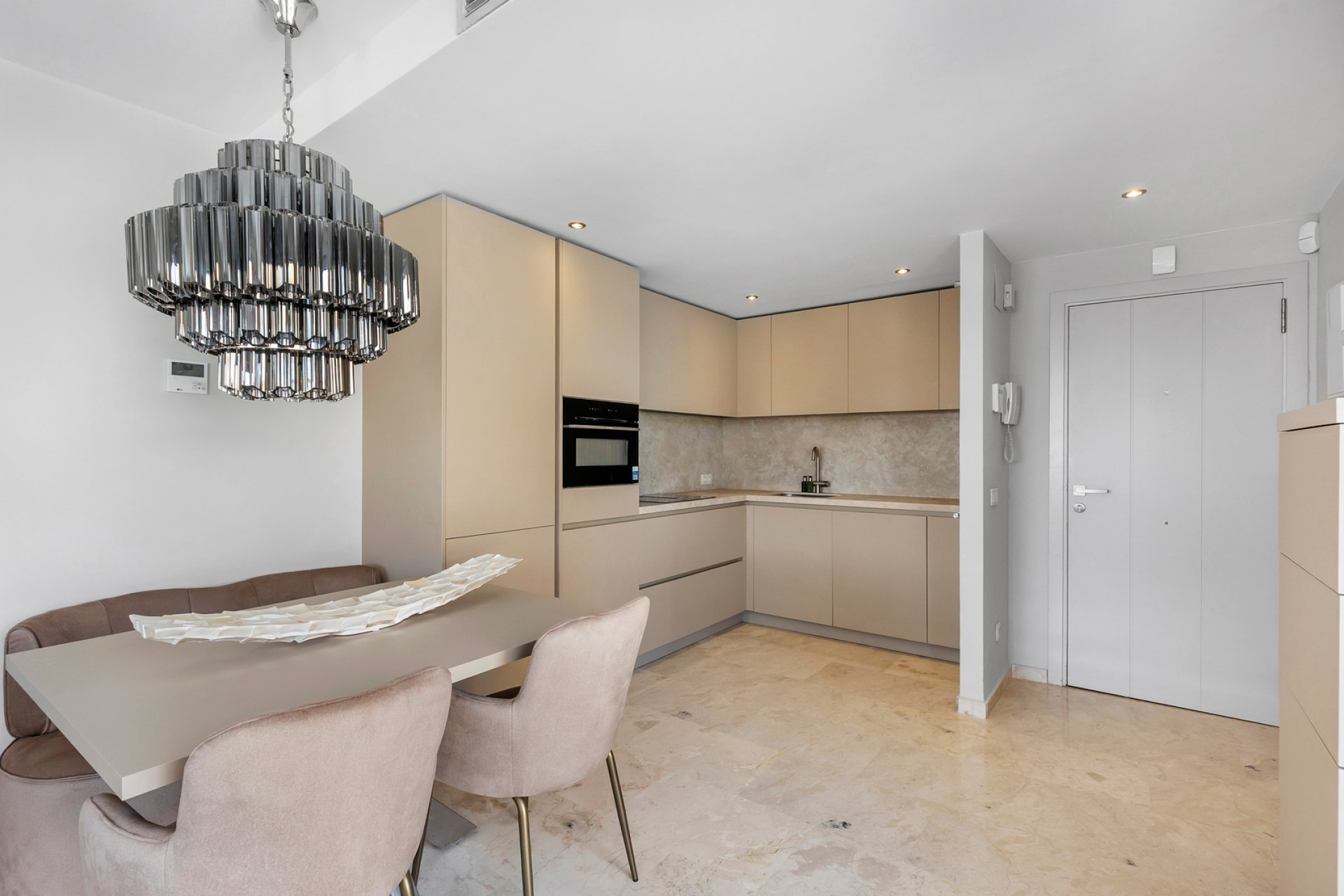 Resale - Apartament / Duplex - Torrevieja - Punta Prima