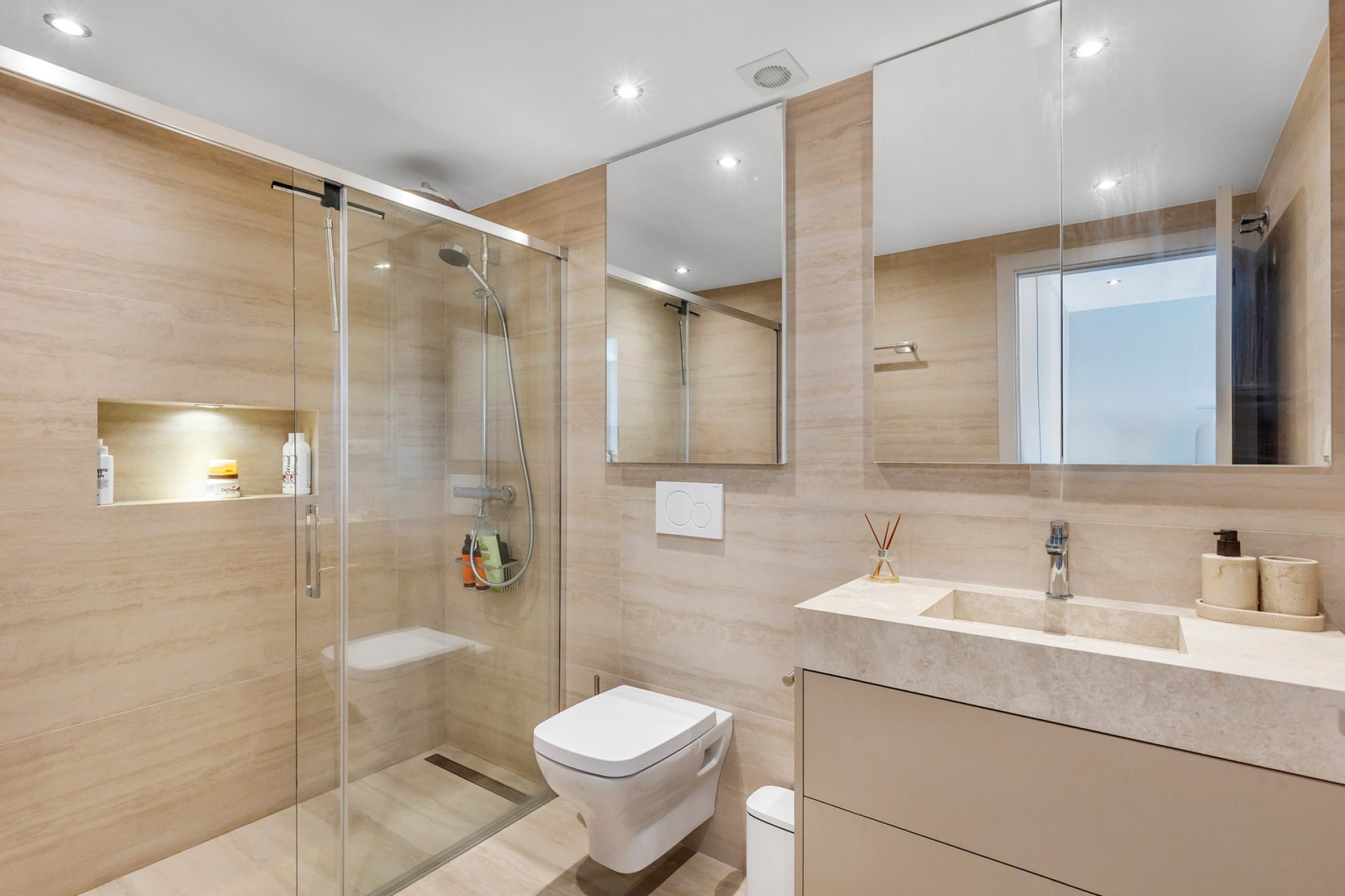 Resale - Apartament / Duplex - Torrevieja - Punta Prima