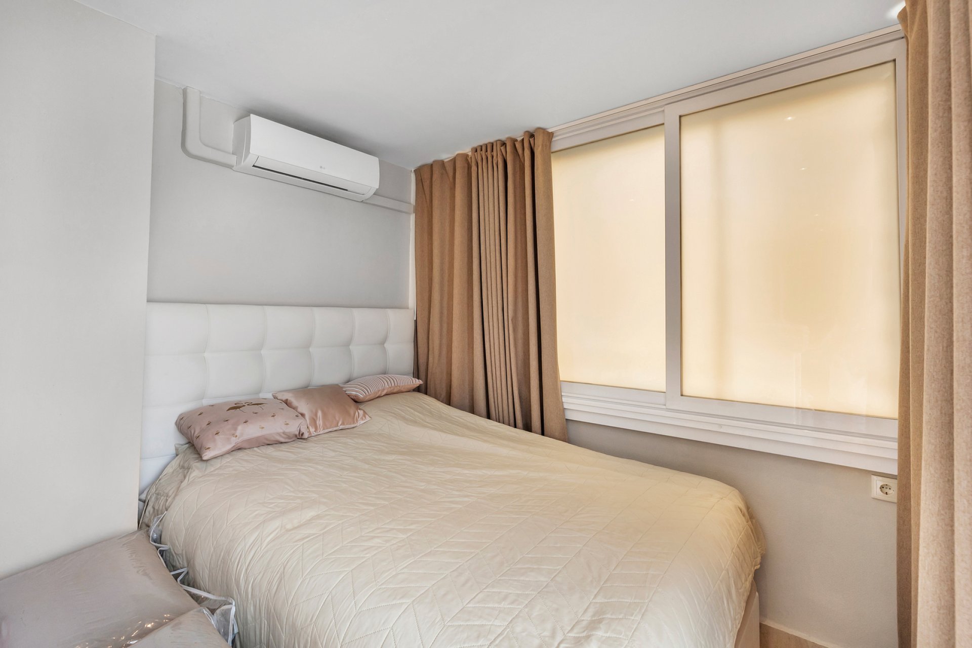 Resale - Apartament / Duplex - Torrevieja - Punta Prima