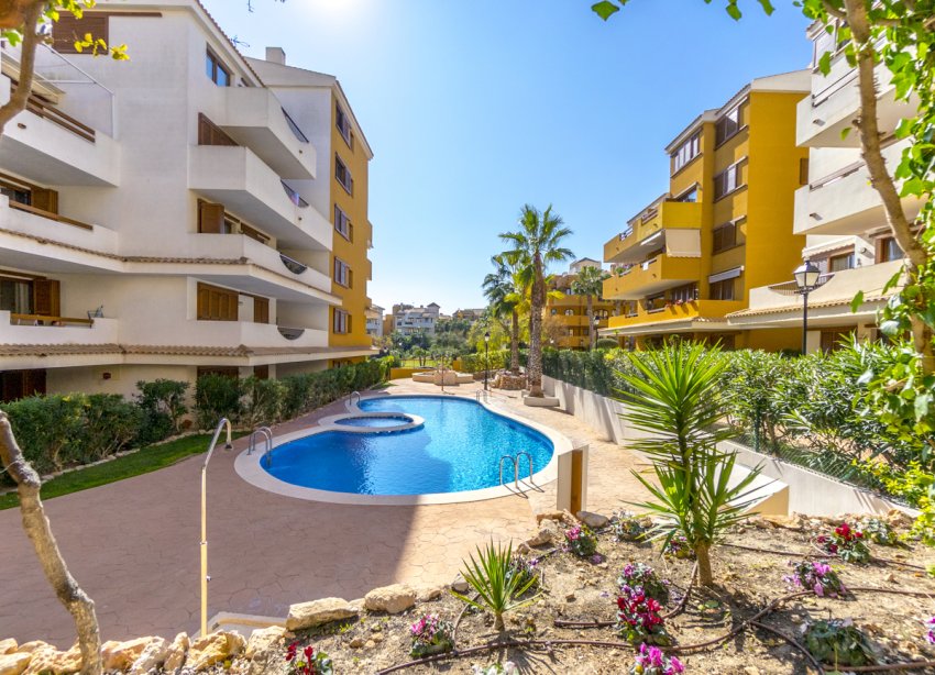 Resale - Apartament / Duplex - Torrevieja - Punta Prima