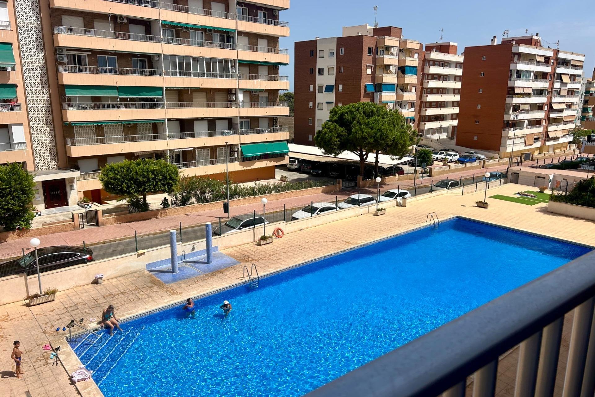 Resale - Apartament / Duplex - Torrevieja - Punta Prima