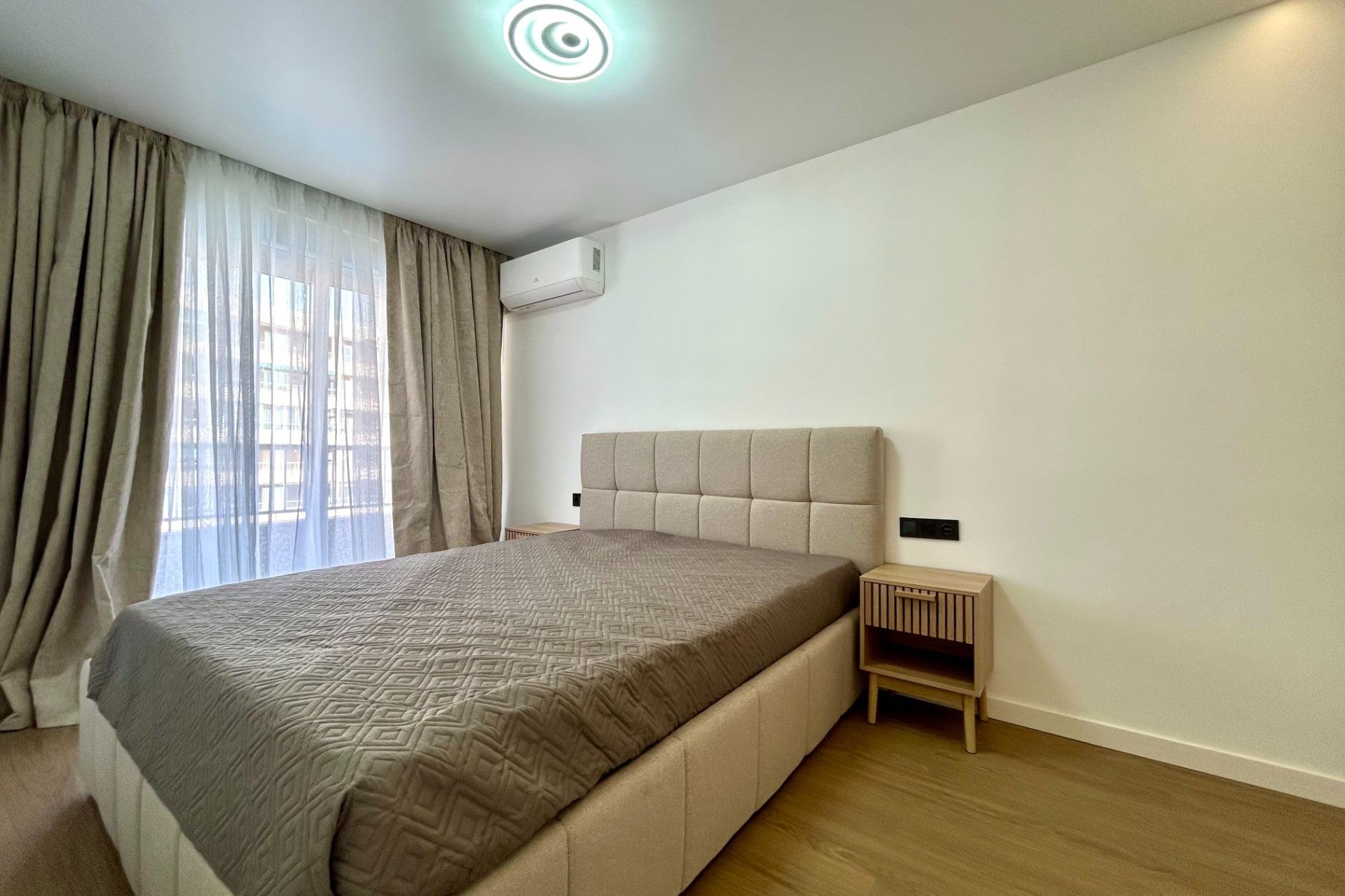 Resale - Apartament / Duplex - Torrevieja - Punta Prima