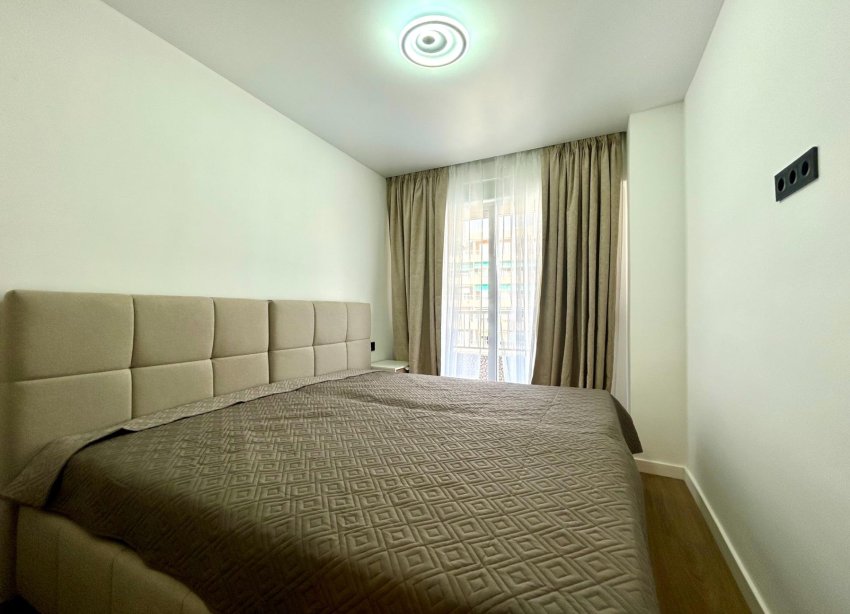 Resale - Apartament / Duplex - Torrevieja - Punta Prima