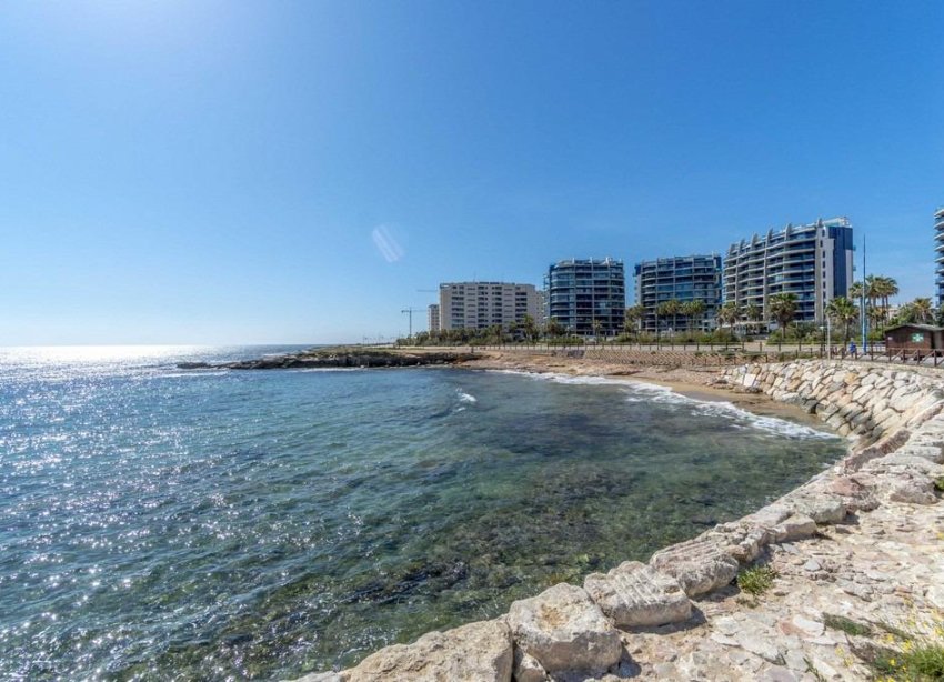 Resale - Apartament / Duplex - Torrevieja - Punta Prima