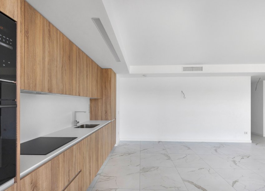 Resale - Apartament / Duplex - Torrevieja - Punta Prima