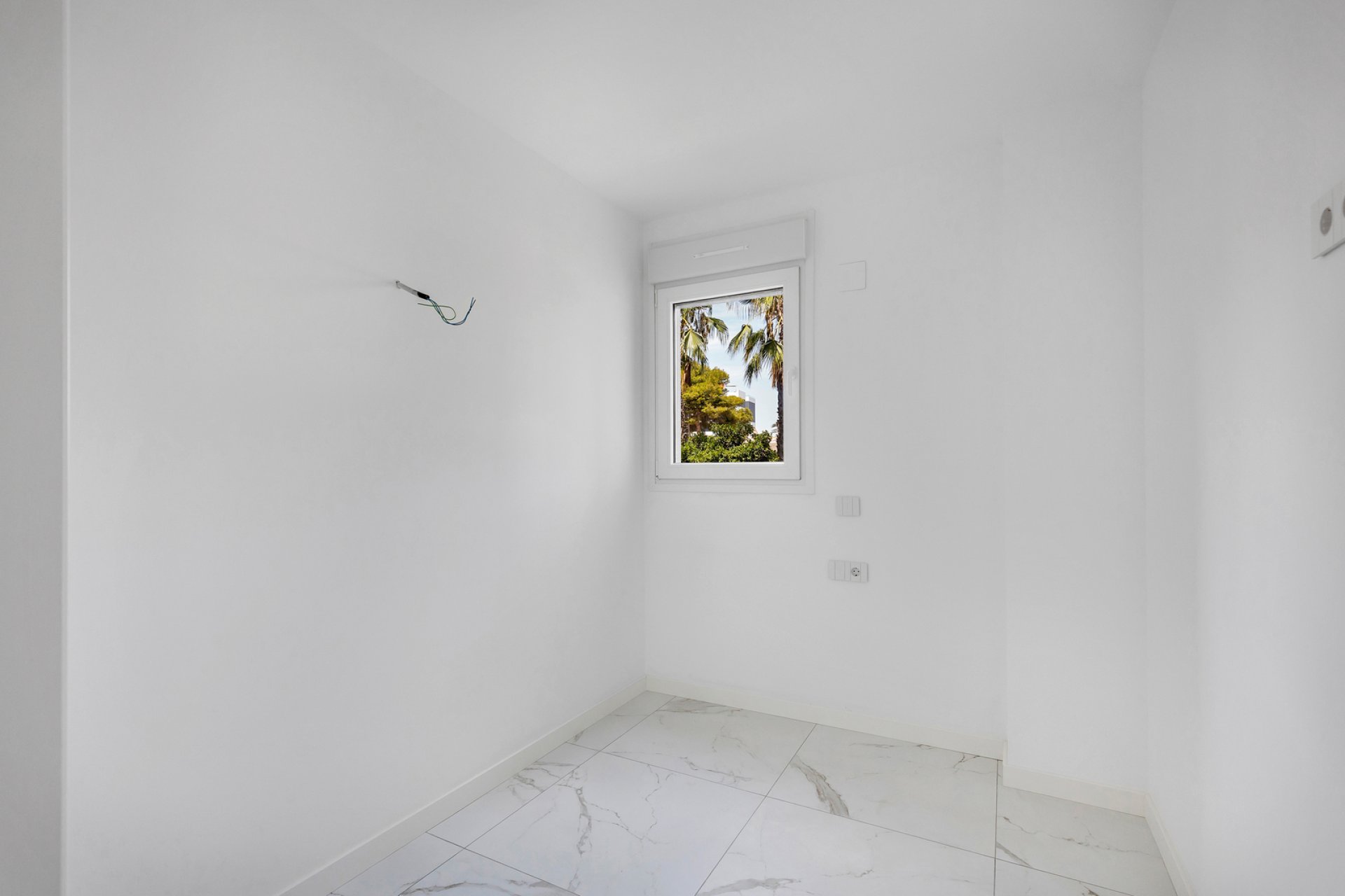 Resale - Apartament / Duplex - Torrevieja - Punta Prima