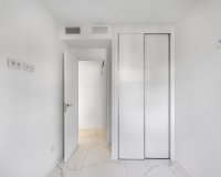 Resale - Apartament / Duplex - Torrevieja - Punta Prima