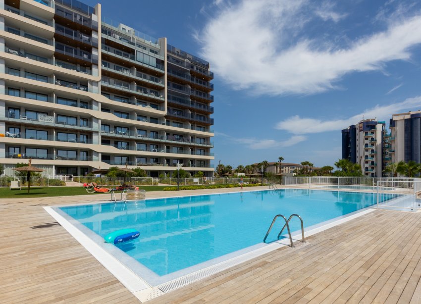Resale - Apartament / Duplex - Torrevieja - Punta Prima
