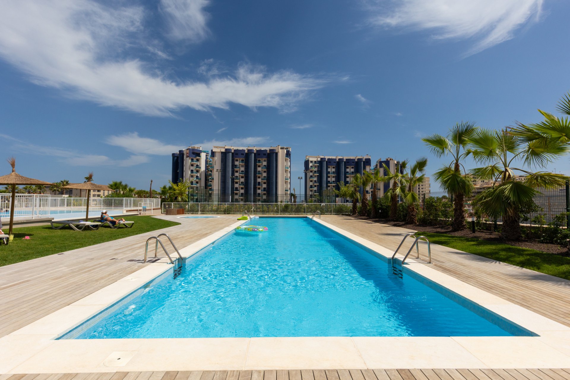 Resale - Apartament / Duplex - Torrevieja - Punta Prima