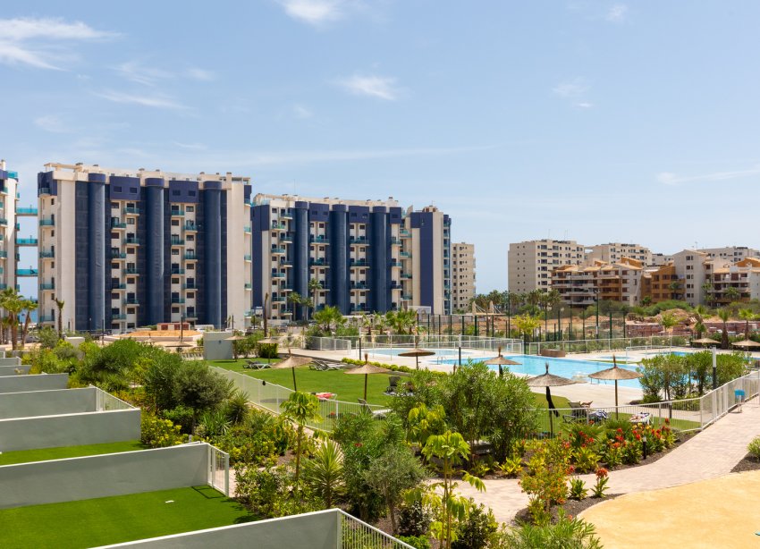 Resale - Apartament / Duplex - Torrevieja - Punta Prima