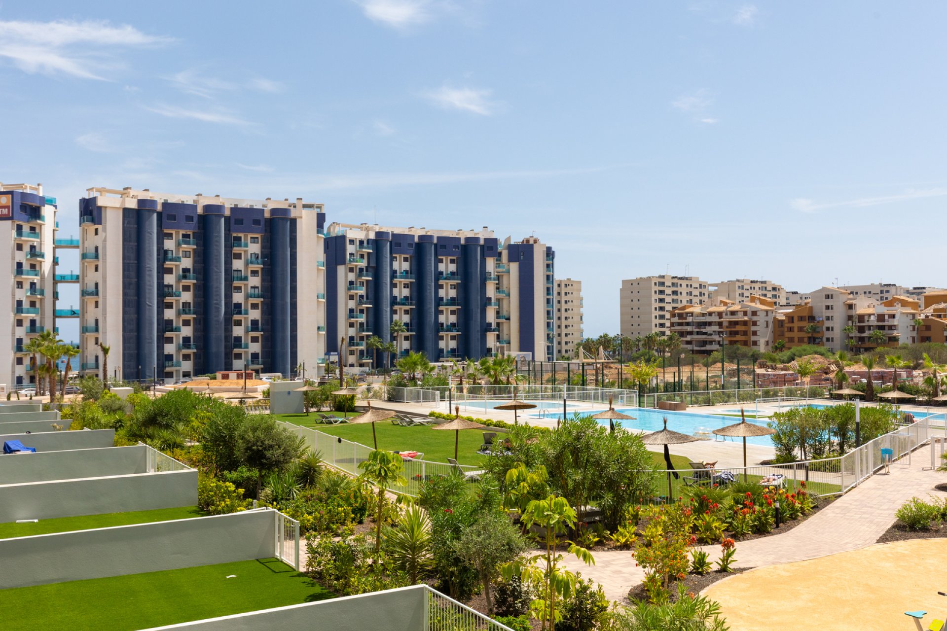 Resale - Apartament / Duplex - Torrevieja - Punta Prima