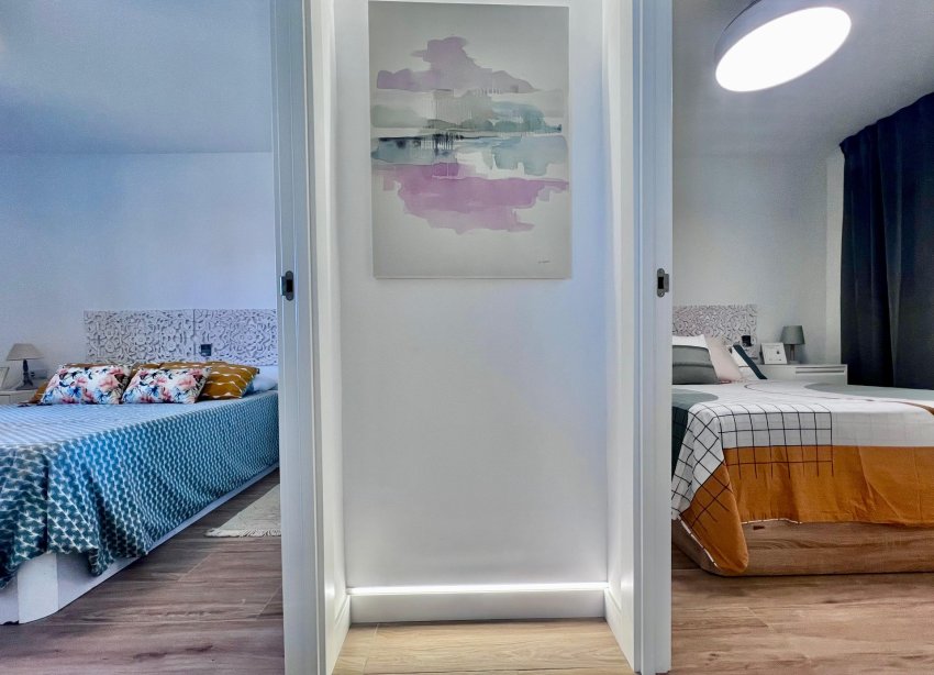 Resale - Apartament / Duplex - Torrevieja - Punta Prima