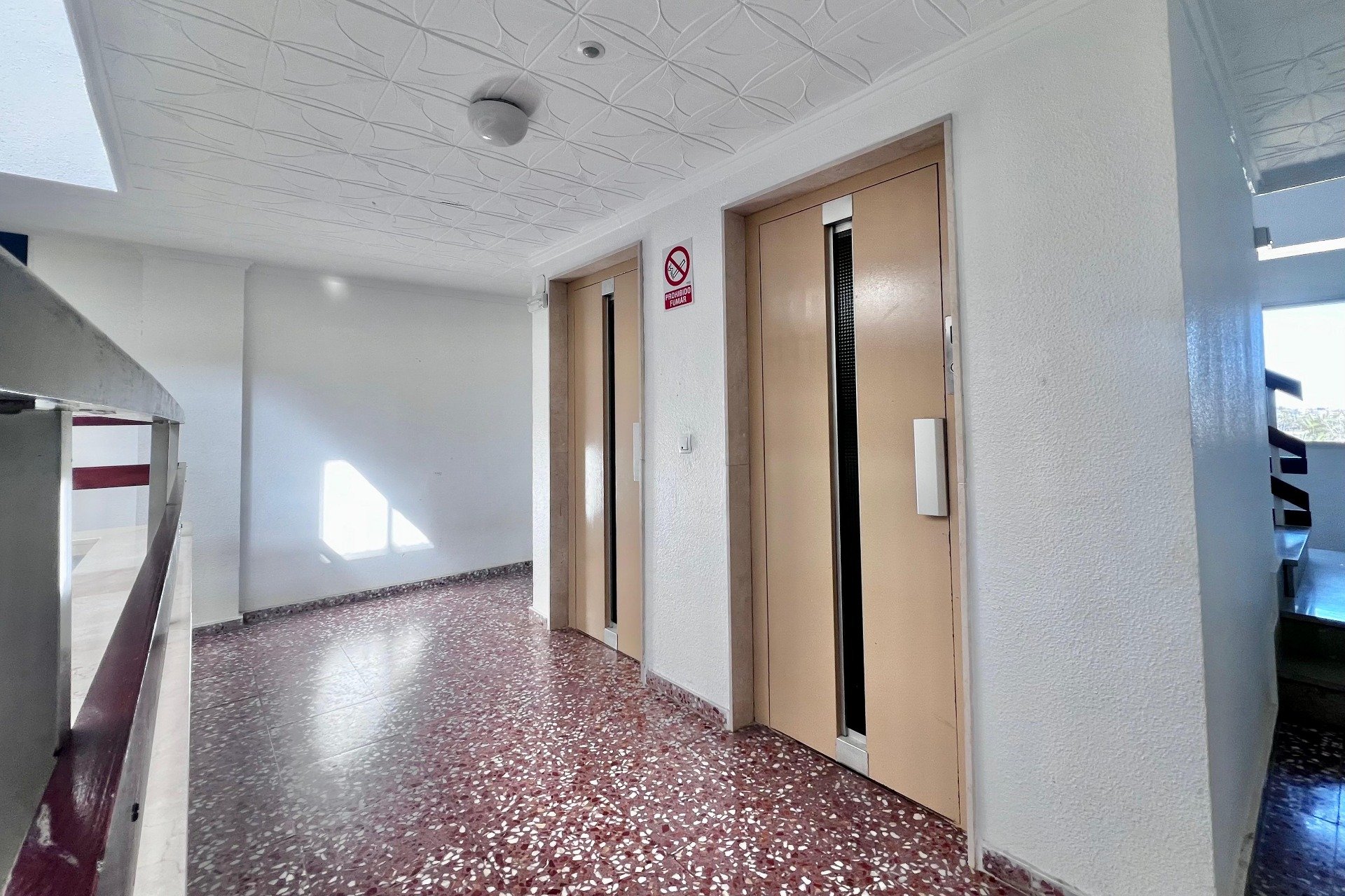 Resale - Apartament / Duplex - Torrevieja - Punta Prima