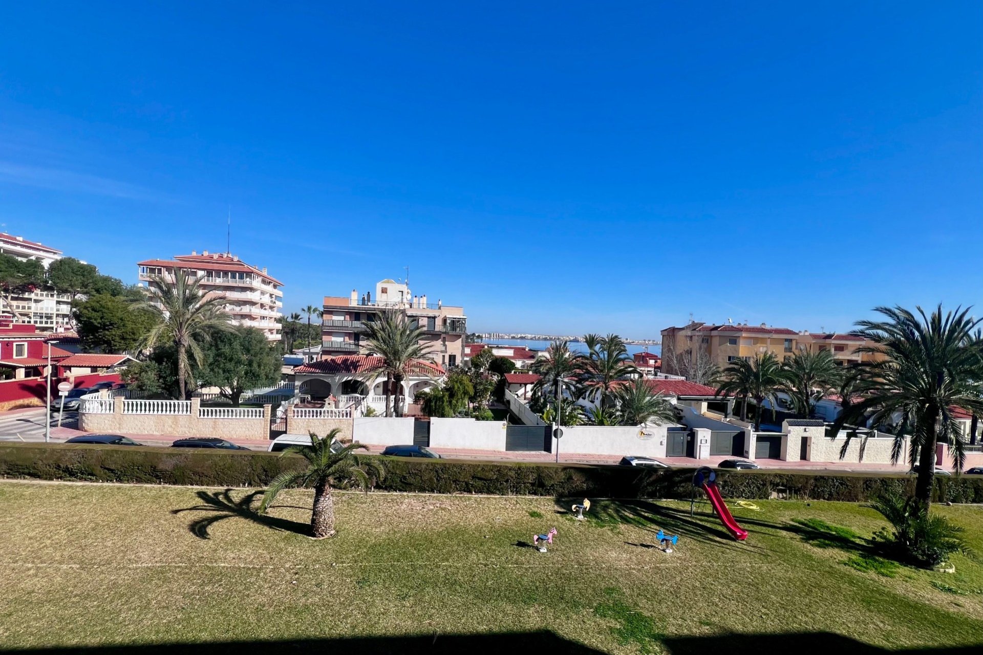 Resale - Apartament / Duplex - Torrevieja - Punta Prima