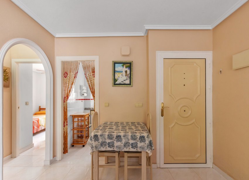 Resale - Apartament / Duplex - Torrevieja - Rocio del Mar