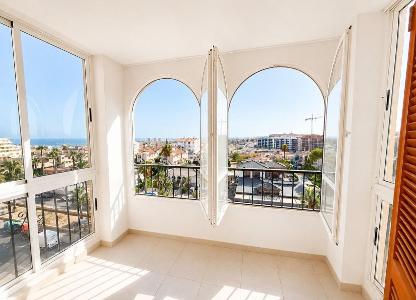 Resale - Apartament / Duplex - Torrevieja - Torre del moro
