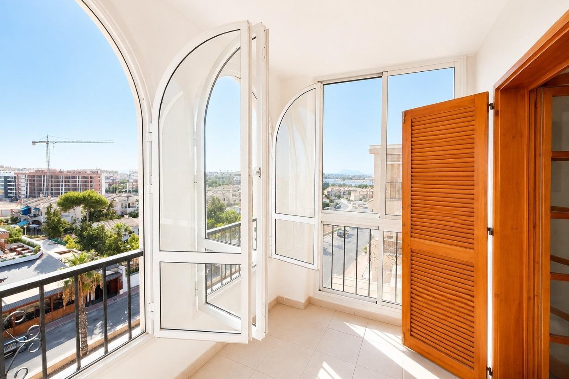 Resale - Apartament / Duplex - Torrevieja - Torre del moro