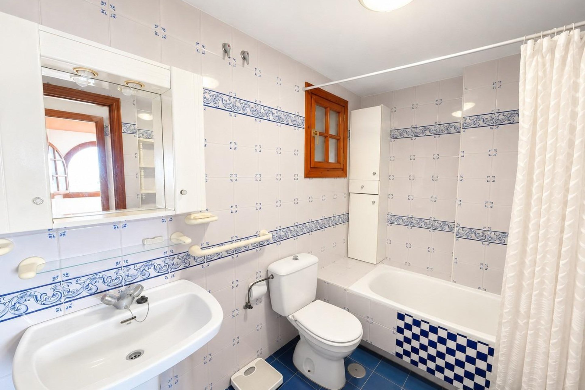 Resale - Apartament / Duplex - Torrevieja - Torre del moro