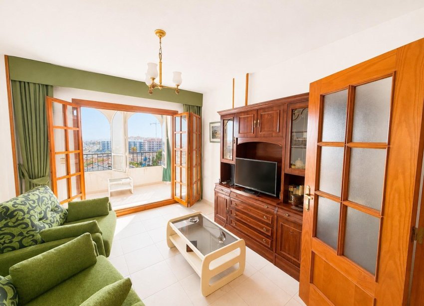 Resale - Apartament / Duplex - Torrevieja - Torre del moro