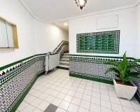 Resale - Apartament / Duplex - Torrevieja - Torre del moro