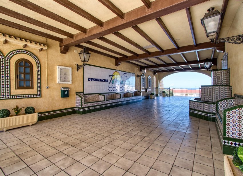 Resale - Apartament / Duplex - Torrevieja - Torre del moro