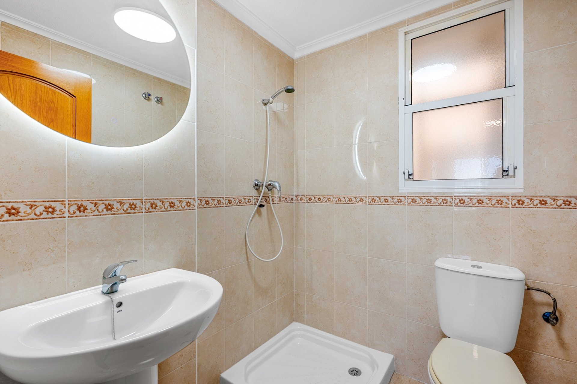 Resale - Apartament / Duplex - Torrevieja