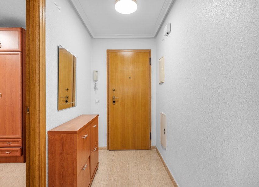 Resale - Apartament / Duplex - Torrevieja