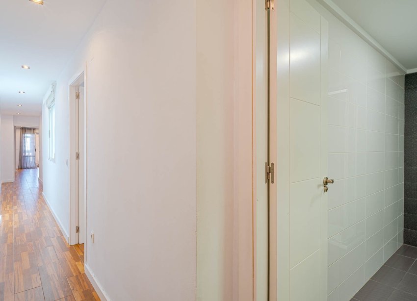 Resale - Apartament / Duplex - Torrevieja