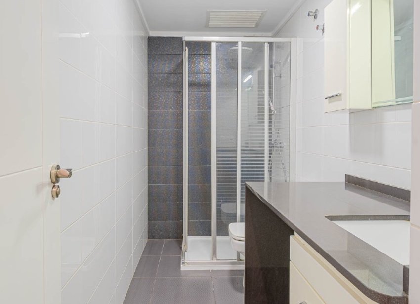 Resale - Apartament / Duplex - Torrevieja