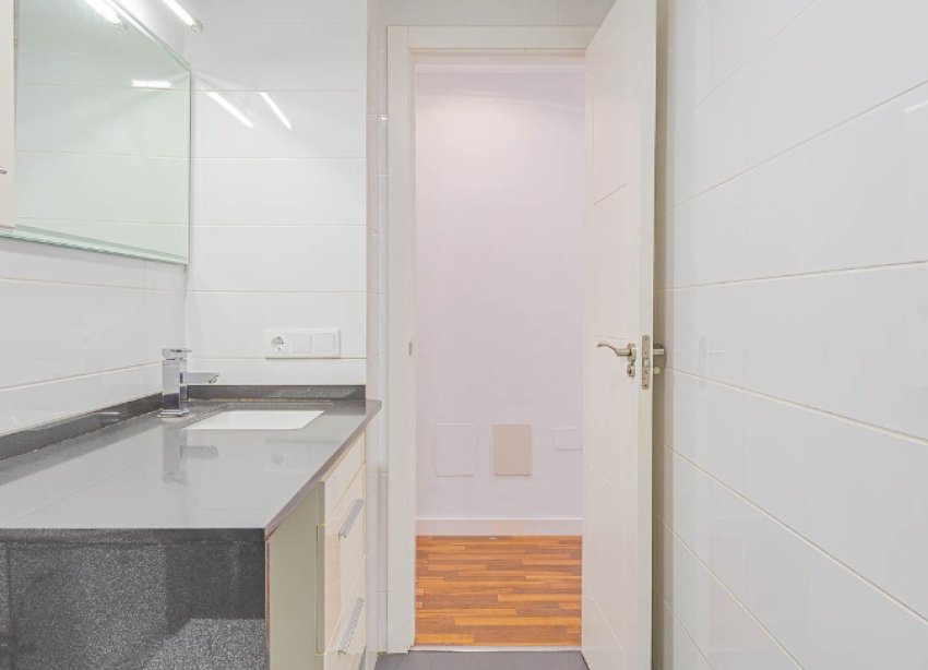 Resale - Apartament / Duplex - Torrevieja