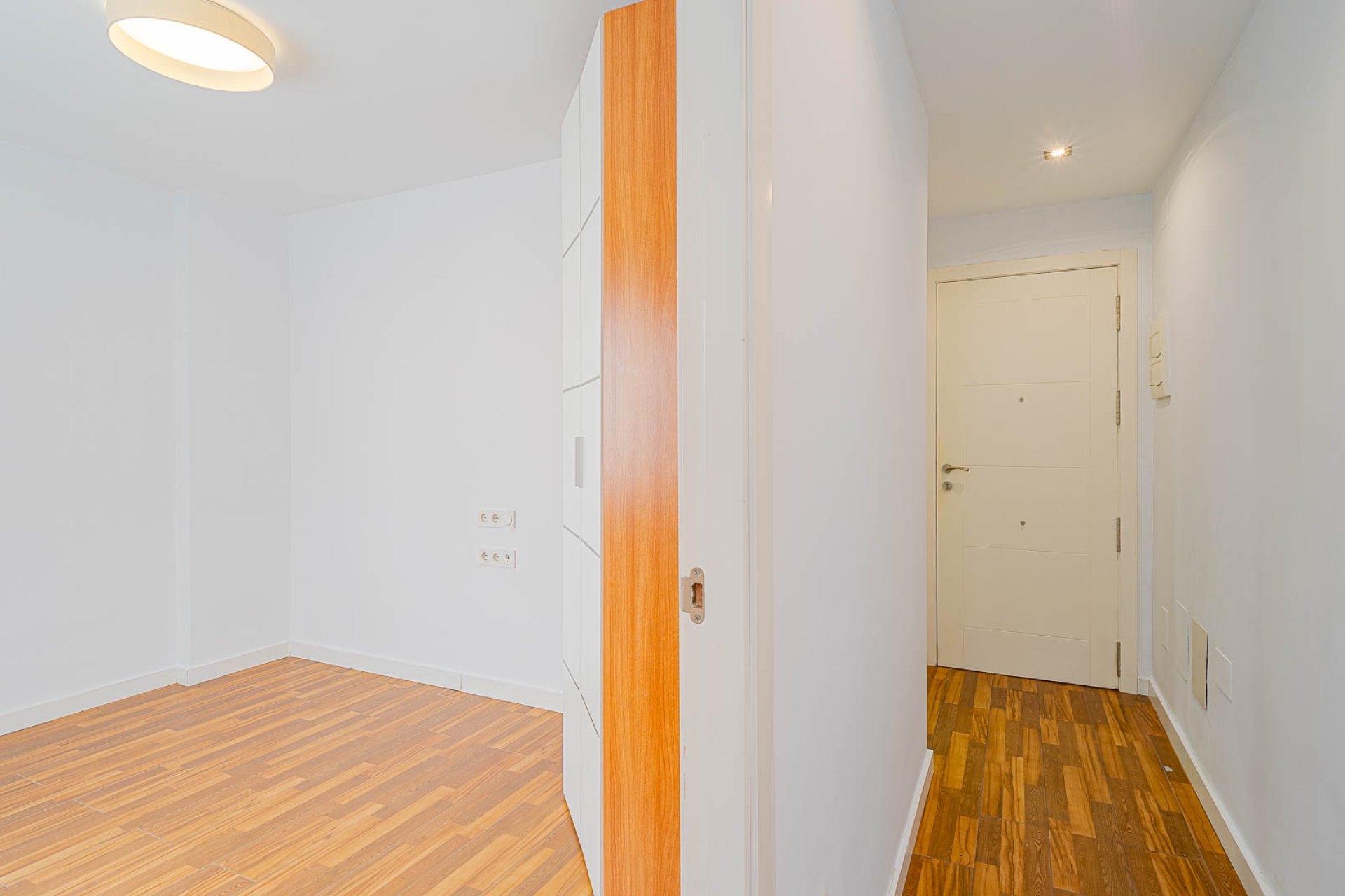 Resale - Apartament / Duplex - Torrevieja