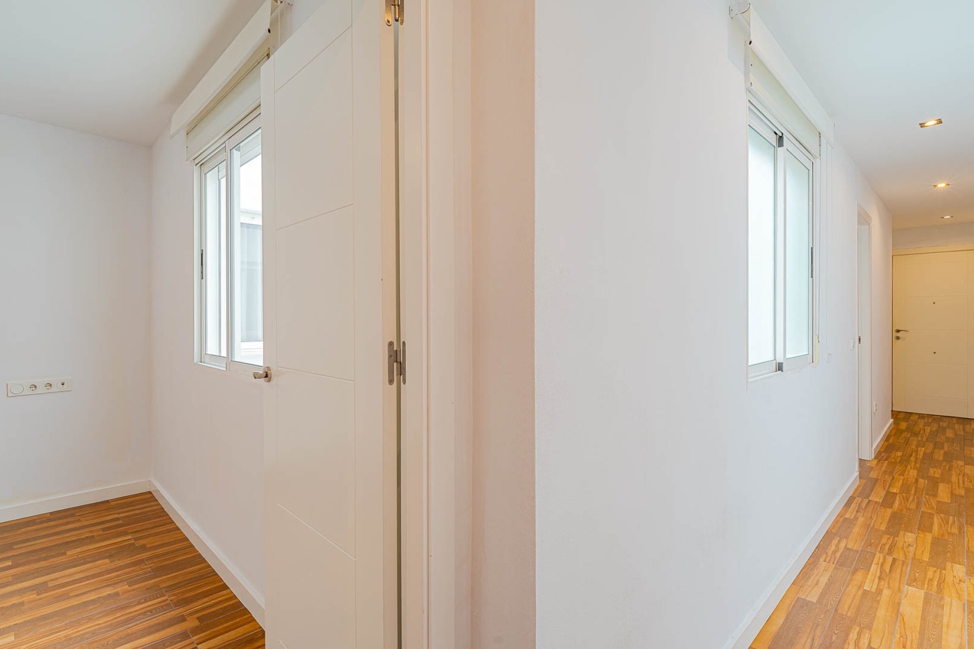 Resale - Apartament / Duplex - Torrevieja