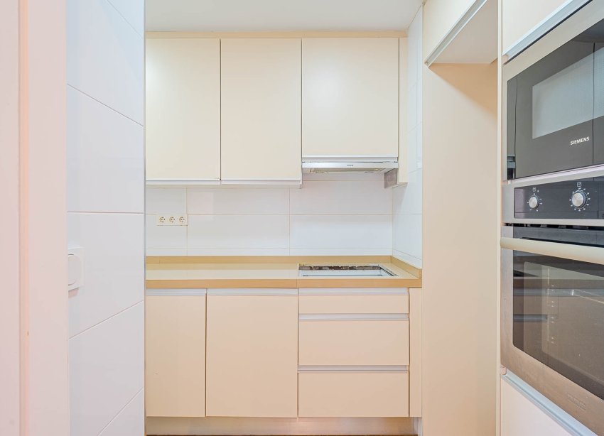 Resale - Apartament / Duplex - Torrevieja