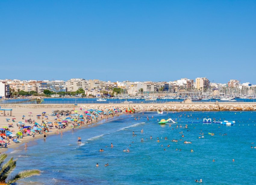 Resale - Apartament / Duplex - Torrevieja