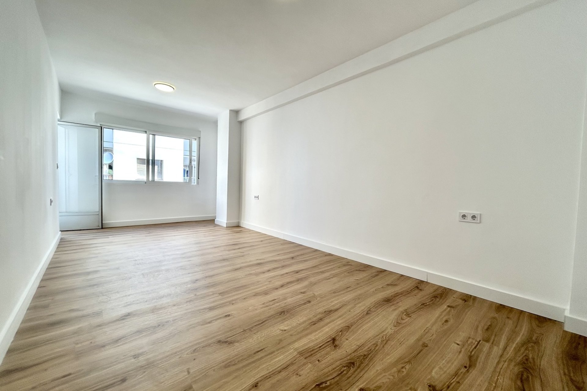 Resale - Apartament / Duplex - Torrevieja