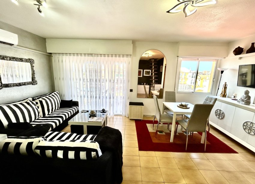 Resale - Apartament / Duplex - Torrevieja