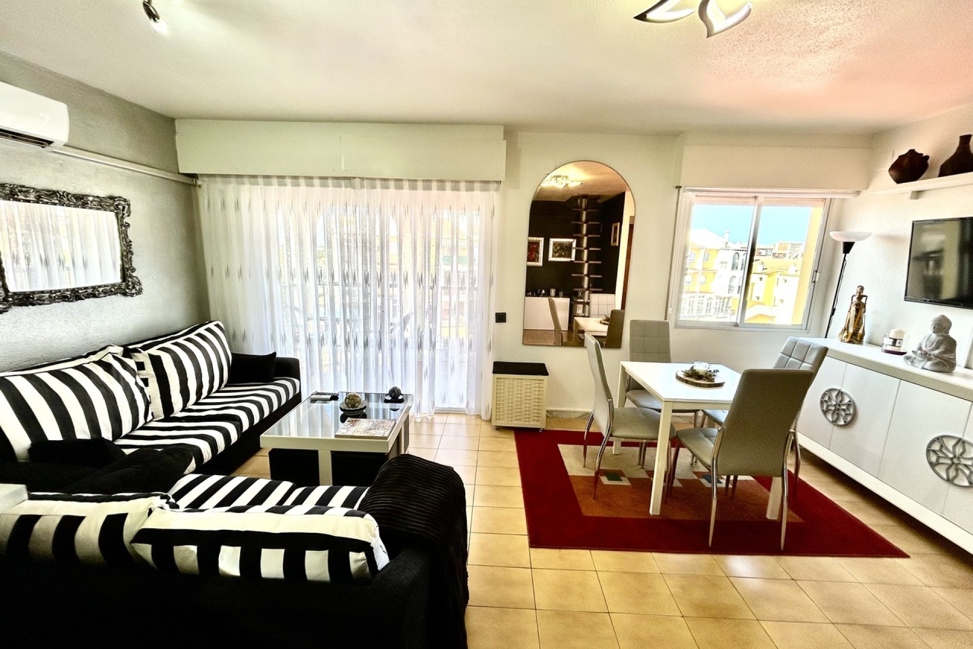 Resale - Apartament / Duplex - Torrevieja