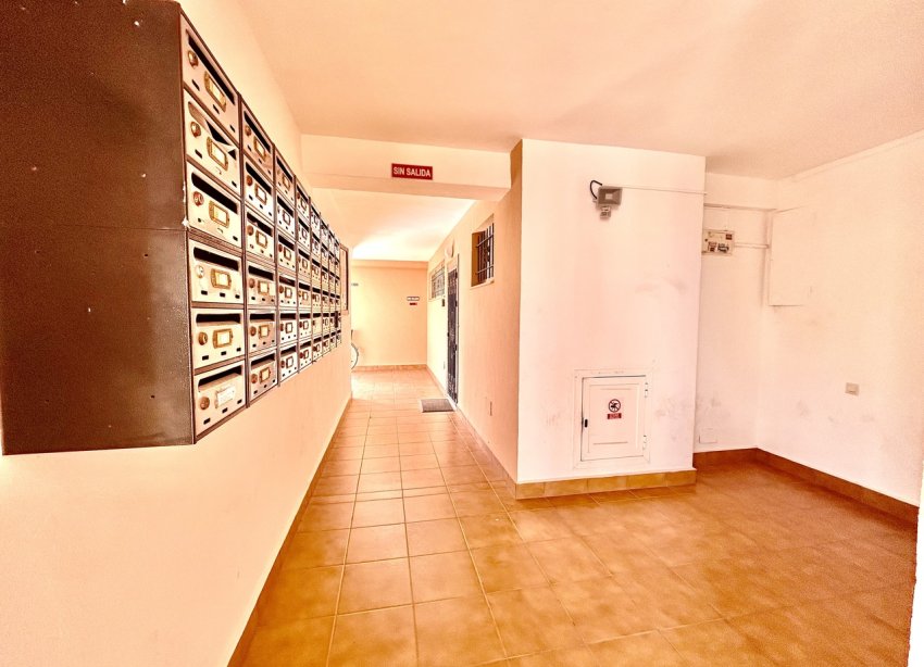 Resale - Apartament / Duplex - Torrevieja