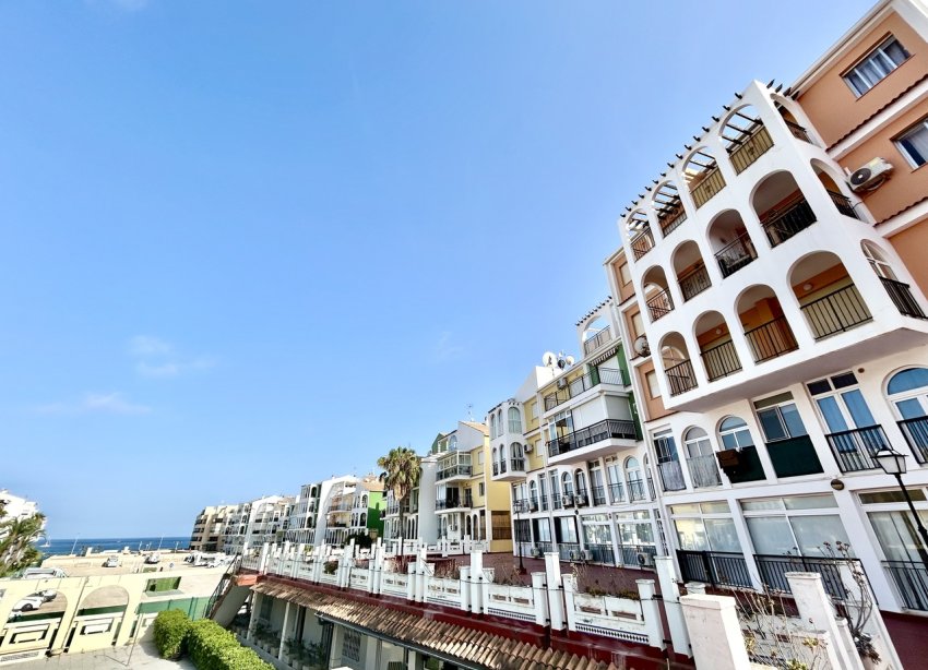 Resale - Apartament / Duplex - Torrevieja