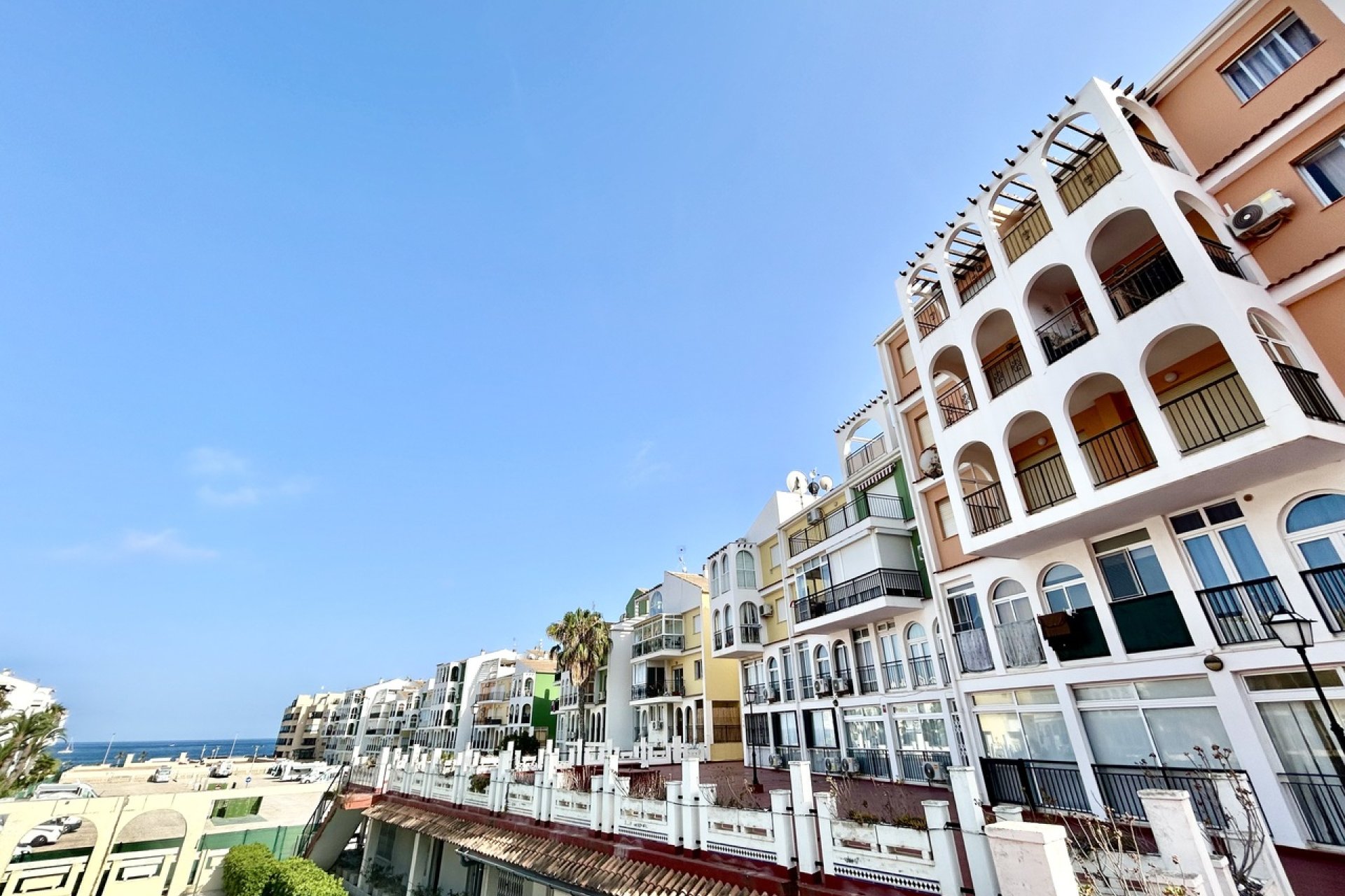 Resale - Apartament / Duplex - Torrevieja